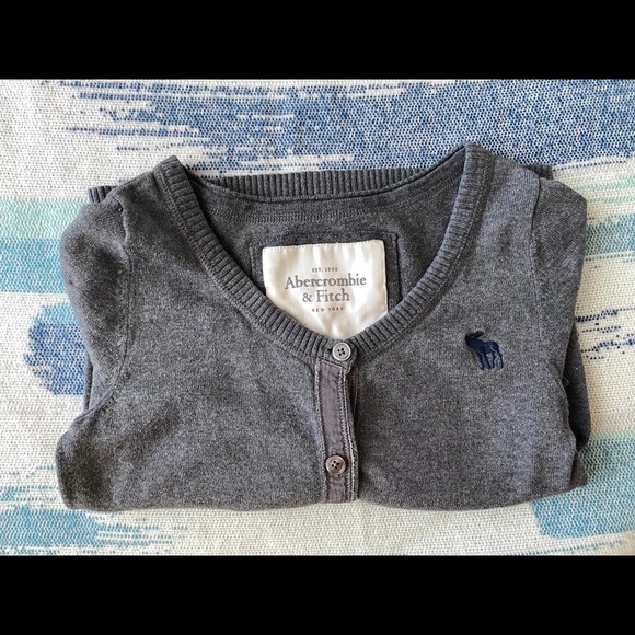 (SOLD)Abercrombie & Fitch Women's Cardigan Size S - Picture 5 of 6